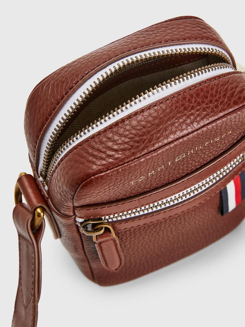 Férfi Tommy Hilfiger Premium Bőr Mini Crossbody Táska Barna | HU 1484WNB